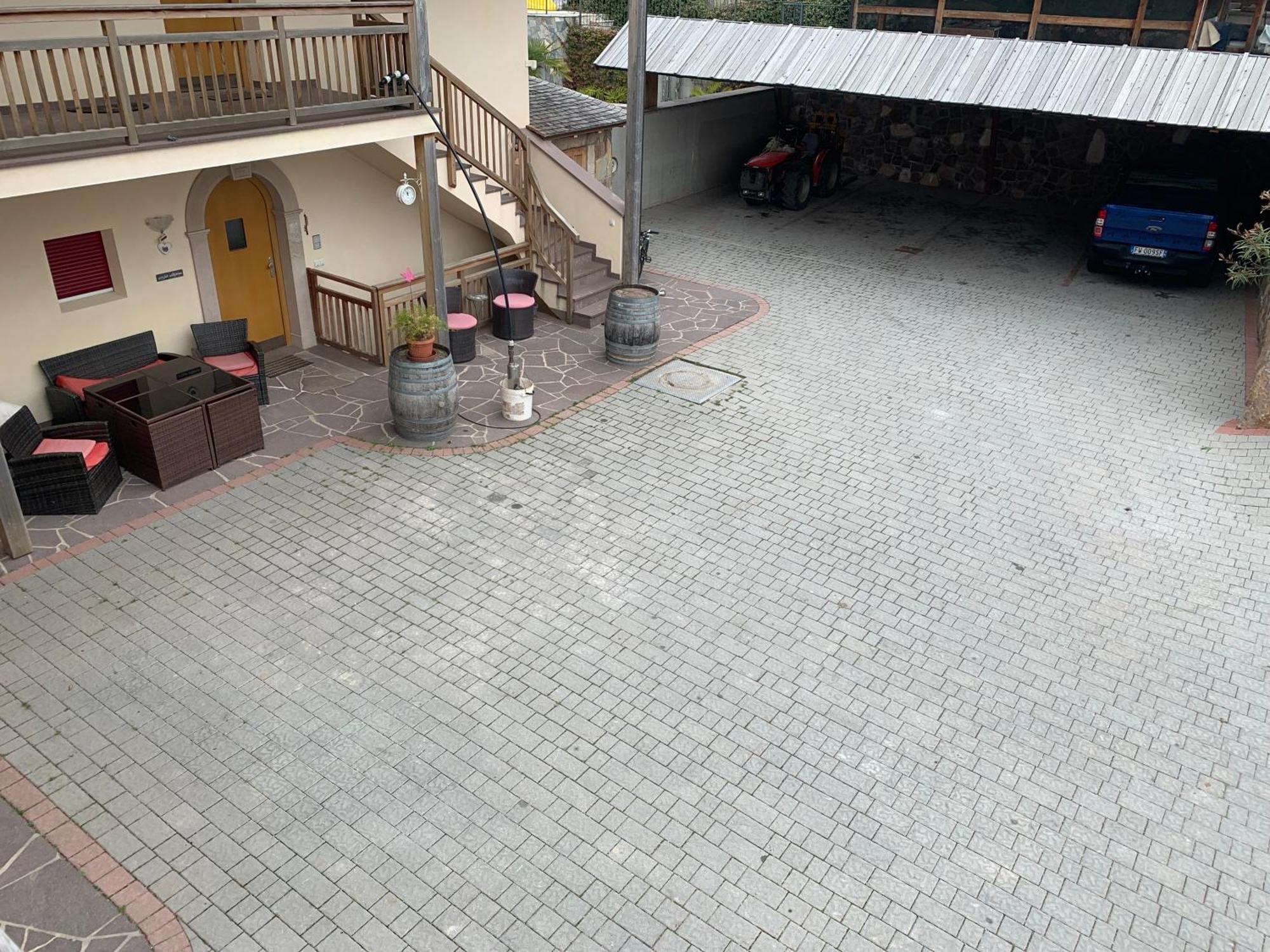Wiesmuellerhof Caldaro Exterior photo